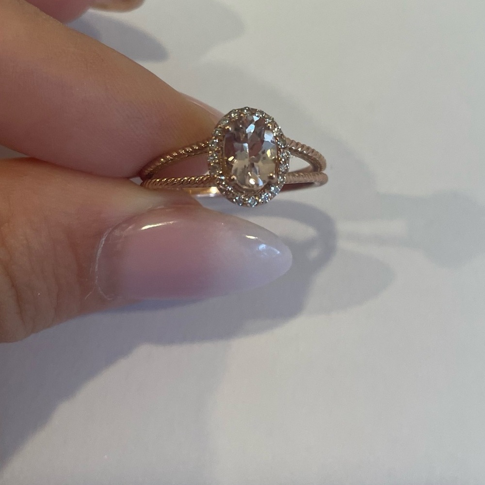 NEW Halo Twist Split Band Oval Morganite Ring with Diamond Halo and Rose Gold
